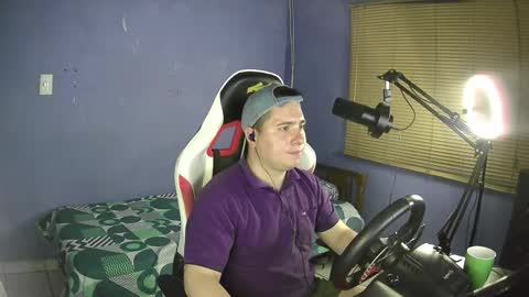 faon_ online show from November 10, 4:48 am