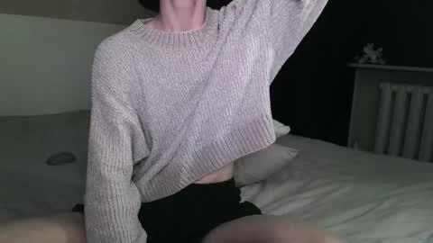 Kira online show from April 28, 12:30 am