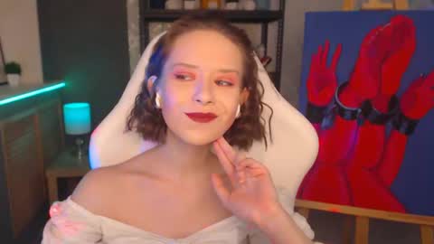 Fascinating   Eyes online show from December 19, 7:29 pm