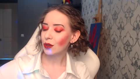 Fascinating   Eyes online show from August 5, 6:43 am