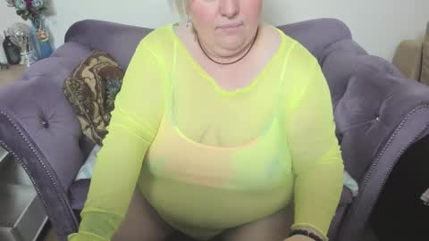 fashiona online show from February 15, 1:19 am