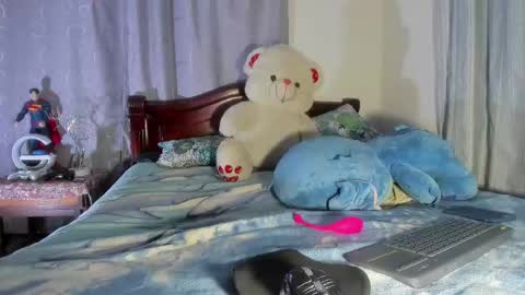 Johan online show from January 4, 11:17 pm