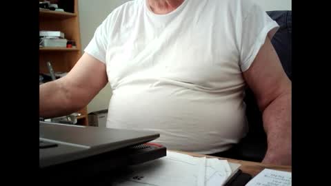 fatbellyitalian online show from October 12, 4:32 pm