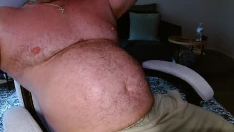 fatboys8705 online show from May 23, 11:01 pm