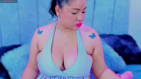 Snapshot of fatima_essence chatting on September 20, 1:03 pm online show from September 20, 1:03 pm