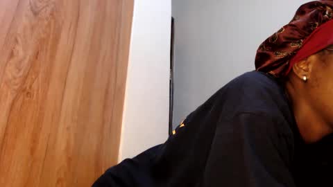 lexie online show from February 25, 6:14 am