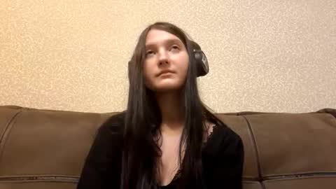 Aurora 18yo online show from November 21, 12:14 pm