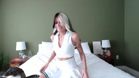 faux_fire online show from February 17, 6:28 pm