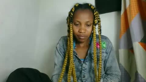 fayence09 online show from October 3, 2:32 am