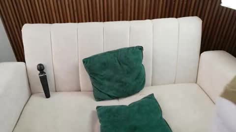 Feelena online show from February 26, 8:34 pm