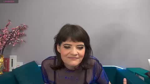 Laura online show from September 24, 10:38 pm