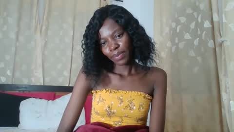 feetlovely507541 online show from May 6, 10:16 pm