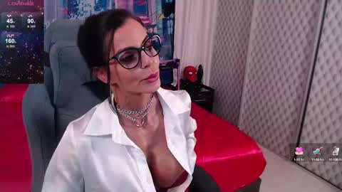 Snapshot of feliciahardon chatting on March 10, 10:34 pm Felicia Hardon online show from March 10, 10:34 pm