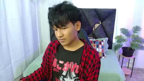Snapshot of feliix18 chatting on September 10, 8:43 pm Felix online show from September 10, 8:43 pm