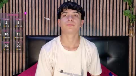 felipe_boy_18 online show from October 12, 6:17 am