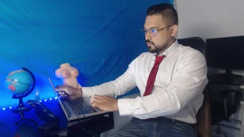 Snapshot of felipe_quiroz1 chatting on September 10, 12:06 pm FELIPE QUIROZ online show from September 10, 12:06 pm