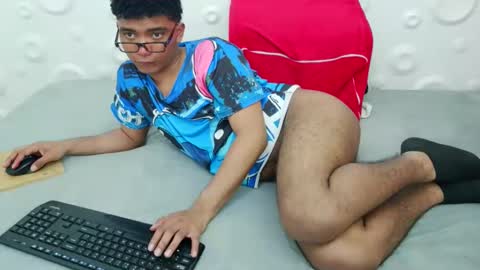 andres felipe benitez online show from December 17, 12:28 am