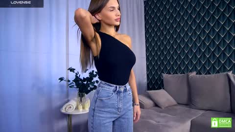 Hello im Nova online show from September 11, 4:25 am