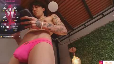 Felix  online show from December 3, 9:48 pm