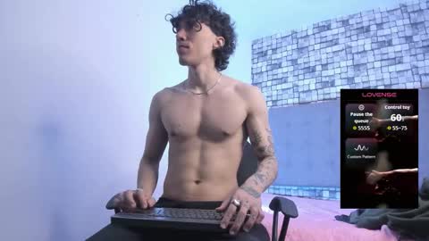 Felix  online show from September 22, 8:02 pm