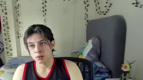 Snapshot of felix_leex chatting on December 30, 7:53 pm Felix leex online show from December 30, 7:53 pm