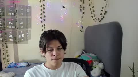 Snapshot of felix_leex chatting on February 12, 7:45 pm Felix leex online show from February 12, 7:45 pm