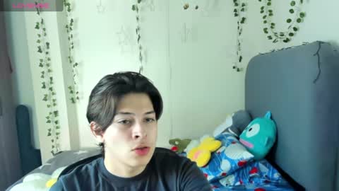 Snapshot of felix_leex chatting on December 6, 7:17 pm Felix leex online show from December 6, 7:17 pm