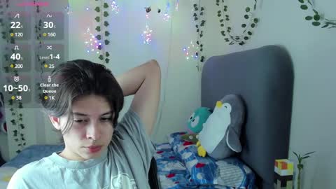 Snapshot of felix_leex chatting on December 28, 10:13 pm Felix leex online show from December 28, 10:13 pm
