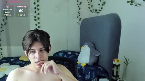 Snapshot of felix_leex chatting on January 12, 10:12 pm Felix leex online show from January 12, 10:12 pm