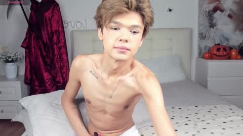 Felix online show from November 1, 11:15 pm