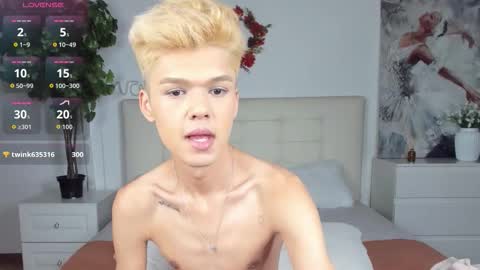 Felix online show from November 14, 6:43 pm