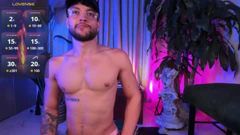Snapshot of felixsantox chatting on September 16, 1:51 am FelixSantos online show from September 16, 1:51 am