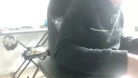 Snapshot of fem_alice_louis_dom chatting on September 18, 12:31 pm fem_alice_louis_dom online show from September 18, 12:31 pm