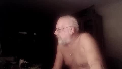 Snapshot of femdom_sub chatting on January 20, 3:26 am femdom_sub online show from January 20, 3:26 am