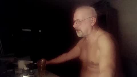 Snapshot of femdom_sub chatting on February 15, 5:41 am femdom_sub online show from February 15, 5:41 am