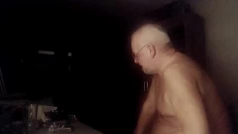 Snapshot of femdom_sub chatting on February 15, 2:04 am femdom_sub online show from February 15, 2:04 am