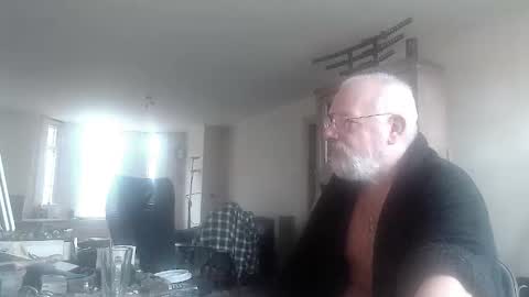 Snapshot of femdom_sub chatting on January 23, 10:01 am femdom_sub online show from January 23, 10:01 am