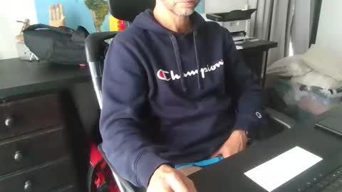 femdomsubby online show from November 11, 11:51 pm