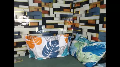 feminine_tsx online show from October 22, 4:52 pm