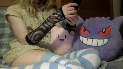 fenn88_ online show from July 15, 3:34 am