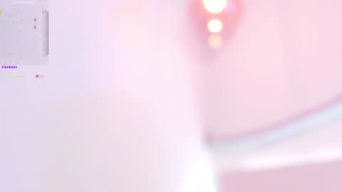 Snapshot of fer_luu chatting on January 11, 11:24 pm Fernanda Luna online show from January 11, 11:24 pm