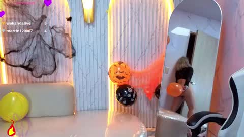 Ferchis  online show from October 18, 3:05 pm