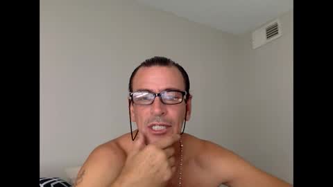 fermalu online show from September 19, 3:16 pm