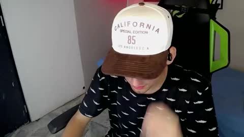 FERNANDO online show from November 30, 3:24 am