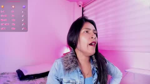 fernanda_liie_ online show from May 11, 12:45 pm