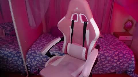 Fernanda Diaz online show from November 27, 7:32 pm