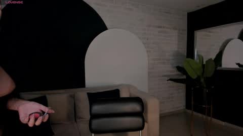 FER  online show from October 10, 11:05 am