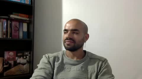 Snapshot of ferpaisa2024 chatting on December 25, 1:53 am insta ferxx1210 Fercho online show from December 25, 1:53 am