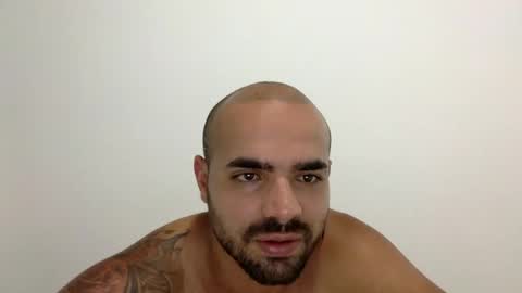 Snapshot of ferpaisa2024 chatting on December 7, 4:15 am insta ferxx1210 Fercho online show from December 7, 4:15 am