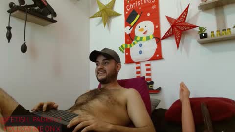 Snapshot of fetish_padrino chatting on December 9, 7:18 pm - JERONIMO CORTEZ - online show from December 9, 7:18 pm